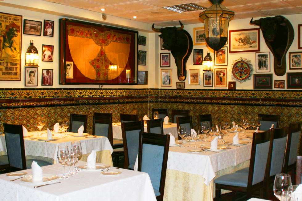 interior restaurante pedro romero